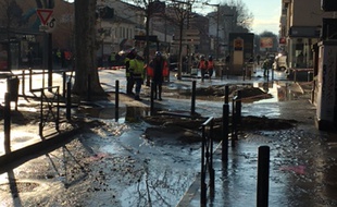 L'eau a dévalé dans la Station de métro Saint-Agne causant d'importants dégâts.
