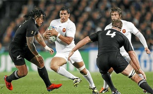 En poules, les Bleus ont trop rarement bousculé les Blacks, mais ce ne sera pas forcément le même match.