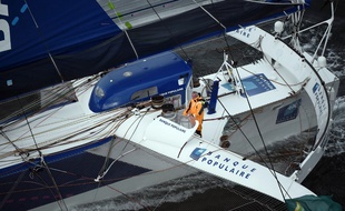 Mardi 4 novembre 2014 au matin, Loïck Peyron (Banque Populaire VII) menait largement la course dans la catégorie Ultime.