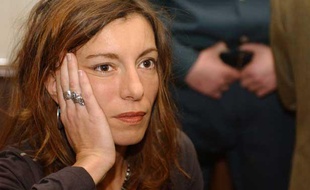 Krisztina Rady au procès de Bertrand Cantat pour le meurtre de Marie Trintignant à Vilnius, en Lithuanie, le 22 mars 2004.