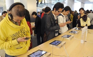 Apple a pour la première fois ouvert mercredi des discussions avec des groupes de défense de l'environnement chinois qui accusent les industriels travaillant pour le fabricant d'ordinateurs et de smartphones américain de pollution à grande échelle.