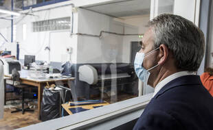 Xavier Bertrand, face à lui-même.