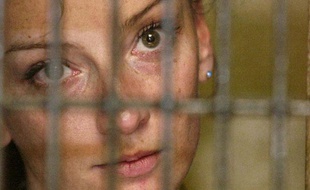 La Française Florence Cassez, après son arrestation au Mexique, le 9 décembre 2005.