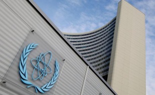 Un inspecteur de l'Agence internationale de l'énergie atomique (AIEA) est mort et un autre a été blessé mardi dans un accident de voiture dans le centre de l'Iran
