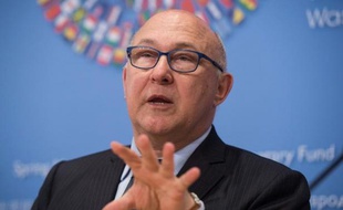 Le ministre français des Finances Michel Sapin à Washington DC, le 18 avril 2015