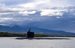 Pourquoi Trump déploie deux sous-marins nucléaires près de la Russie ?