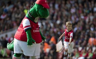 Gunnersaurus a été licenciée par les Gunners (sans rire).