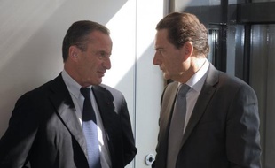Eric Besson a contesté vendredi sur RTL les prévisions de la Commission de régulation de l'énergie (CRE) d'une possible hausse du prix de l'électricité de l'ordre de 30% d'ici 2016 en France, le ministre de l'Industrie évoquant, lui, une augmentation "raisonnable".