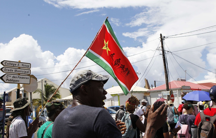 Covid19 en Guadeloupe Incidents au premier jour de la grève générale