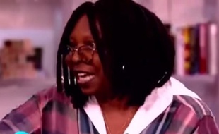 Whoopi Goldberg sur le plateau de The View le 19 juin 2015