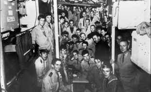 Des hommes d'équipage du sous-marin La Minerve, disparu en 1968 au large de Toulon.