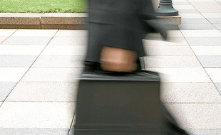 Plus de 6 000 recrutements prévus.