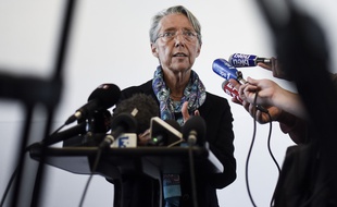 Elisabeth Borne à l'aéroport Nantes-Atlantique le 27 janvier 2018.