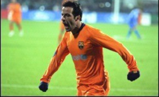 Le FC Barcelone, tenant du titre, a éloigné sans briller le spectre d'une élimination précoce de la Ligue des champions de football en battant le Levski Sofia 2 à 0, mercredi lors de la 5e journée, et jouera sa qualification pour les 8e de finale dans deux semaines face au Werder Brême.