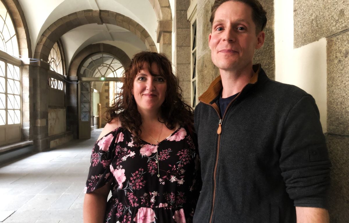 Education : « On n'a pas d'autre possibilité »... Adeptes de l'école à la maison, Florence et Alexis restent hors la loi