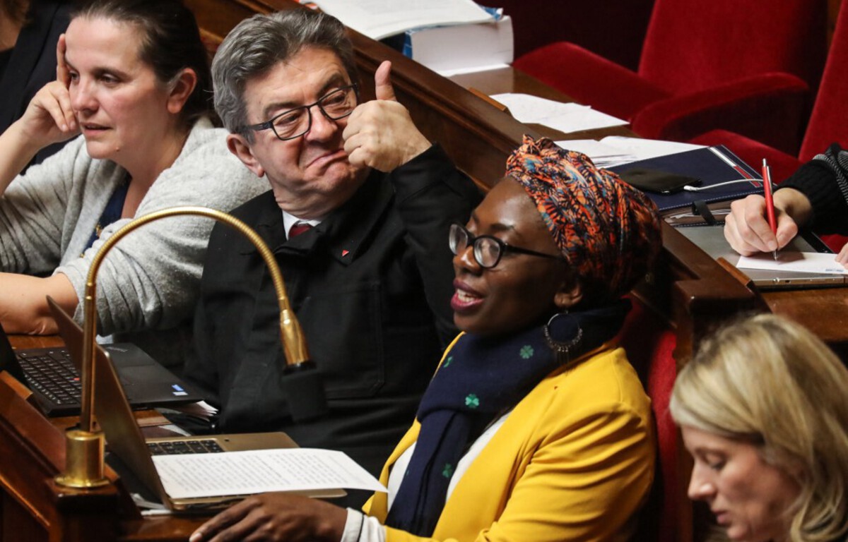 Après ses 22 % et une candidature à Matignon, Mélenchon pousse son avantage