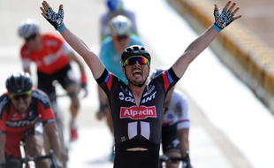 John Degenkolb, de l'équipe Giant-Alpecin, a remporté Paris-Roubaix en 2015.