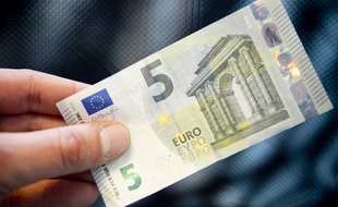 Un billet de 5 euros (illustration)