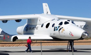 Le vaisseau spatial SpaceShipTwo à Truth or Consequences, au Nouveau-Mexique, le 17 octobre 2011