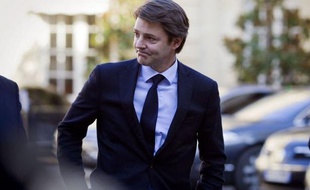 La France est favorable, à l'instar de la directrice générale du FMI Christine Lagarde, à ce que les moyens financiers du Fonds de secours de la zone euro soient augmentés, a indiqué son ministre des Finances, François Baroin, dans la nuit de lundi à mardi.