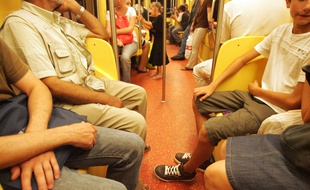 Sur la ligne B du métro