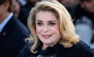 Catherine Deneuve, le 3 octobre 2017 avant le défilé Vuitton, à Paris.