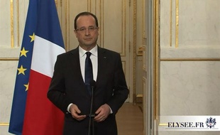 Capture d'écran d'une vidéo diffusée par l'Elysée représentant le Président François Hollande, le 3 avril 2013.