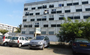 Le 1er octobre 2014 à Vénissieux. Dans ces immeubles gérés par le bailleur social de Vénissieux, La Sacoviv, rue des Martyrs de la Résistance, plusieurs familles sont infestées de punaises de lit et n'arrivent pas à s'en débarrasser.