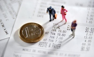 L'heure de vérité approche pour la TVA dans la restauration : le gouvernement tranchera mi-novembre sur l'abandon ou non de cet avantage hérité de l'ancienne majorité, défendu par la profession au nom de l'emploi.
