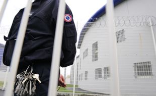 Gardien à la prison de Vézin-le-Coquet, près de Rennes