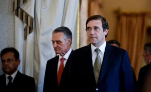 Le Premier ministre portugais Pedro Passos Coelho a estimé vendredi soir que la crise n'était pas terminée malgré les bons résultats obtenus par l'économie portugaise au deuxième trimestre, qui a renoué avec la croissance après plus de années de récession.