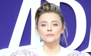 L'actrice Chloe Grace Moretz à l'avant-première de La Famille Adams en Californie
