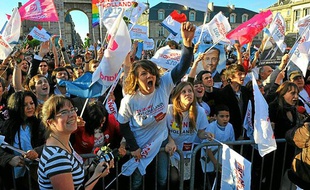 L'élection de François Hollande célébré à Bordeaux