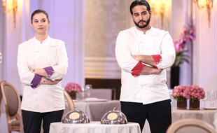 Sarah et Mohamed lors de la finale de la saison 12 de Top Chef