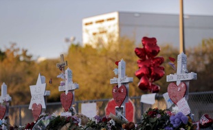Armé d’un fusil semi-automatique, Nikolas Cruz a tué 17 personnes dans le lycée Marjory Stoneman Douglas de Parkland, en Floride, le 14 février 2018.