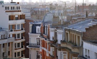 Les aides sociales au logement, qui constituent la plus importante prestation en faveur des ménages modestes, ont perdu en efficacité au cours de la dernière décennie et semblent désormais déconnectées de la réalité du marché du logement, souligne un rapport publié mardi.