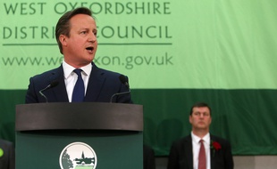 Le Premier ministre britannique David Cameron a été réélu dans sa circonscription, le 8 mai 2015.