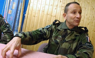 Le général Pierre de Villiers a été nommé mercredi en Conseil des ministres chef d'état-major des armées françaises (CEMA), en remplacement de l'amiral Edouard Guillaud