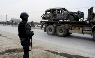 Trois soldats de la mission de l'Otan en Afghanistan ont été tués vendredi à Kaboul dans un attentat suicide à la voiture piégée, a annoncé l'Otan, et l'attentat a été revendiqué par les talibans.