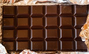 Une tablette de chocolat. Illustration.