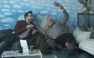 Jonathan Cohen et Gérard Darmon dans « Family Business ».