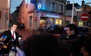 Le laboratoire Marette de Courseulles-sur-mer (Calvados) a renoncé à "un quelconque recours administratif" contre la décision de suspension de son activité à la suite de la mort de trois nouveau-nés à l'hôpital de Chambéry en décembre, a indiqué mardi l'avocat du laboratoire, Me Matthieu Lemaire.