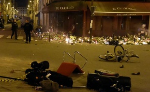 Une fausse victime des attentats du 13 novembre, qui affirmait se trouver à la terrasse du Carillon (ici le 15 novembre) bientôt jugée pour "escroquerie"