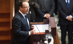 Le président de la République François Hollande au Parlement marocain à Rabat, le 4 avril 2013.
