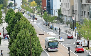 Le boulevard Vincent-Gâche a été profondément modifié par l'arrivée du C5.