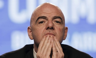 Gianni Infantino, le président de la Fifa, lors d'une conférence de presse le 12 avril 2018 à Buenos Aires.