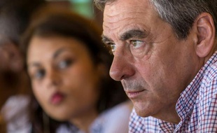 L'ancien Premier ministre François Fillon, et candidat à la primaire de la droite pour l'élection présidentielle 2017, lors d'un voyage à Cayenne, le 23 avril 2016