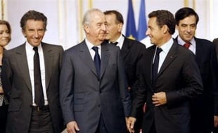 Sarkozy avait confié fin 2007 à une commission présidée par l'ancien Premier ministre Edouard Balladur le soin de réfléchir à la réforme des institutions.