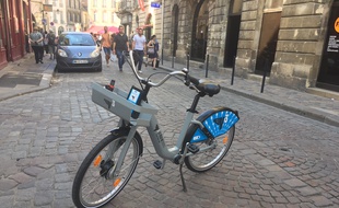 Présentation du V3 électrique, le premier vélo en libre-service électrique du réseau de Bordeaux.