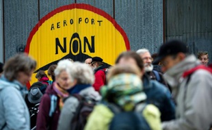 Manifestation des opposants au projet de l'aéroport Notre-Dame des Landes, le 5 décembre 2015
